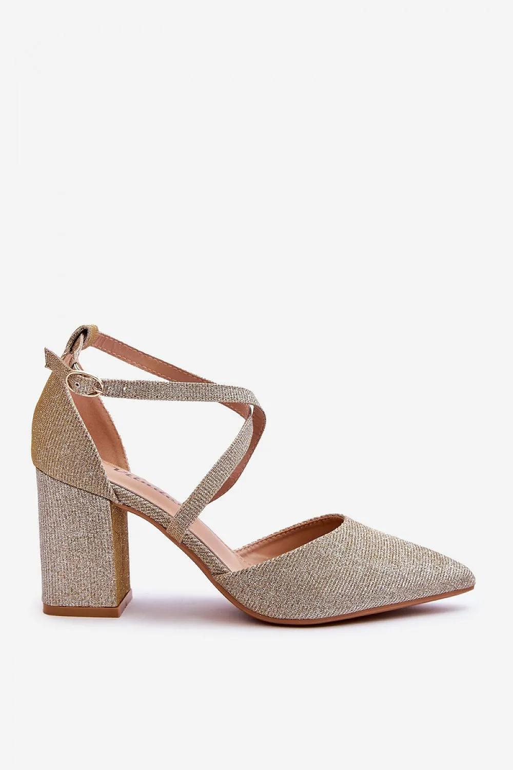 Block heel pumps