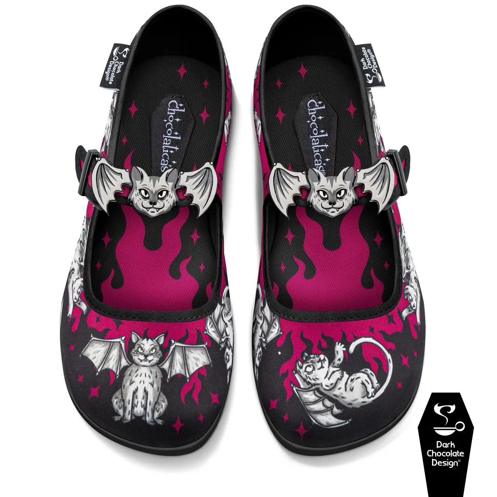 Gargoyle Cats Sz 41 ONLY