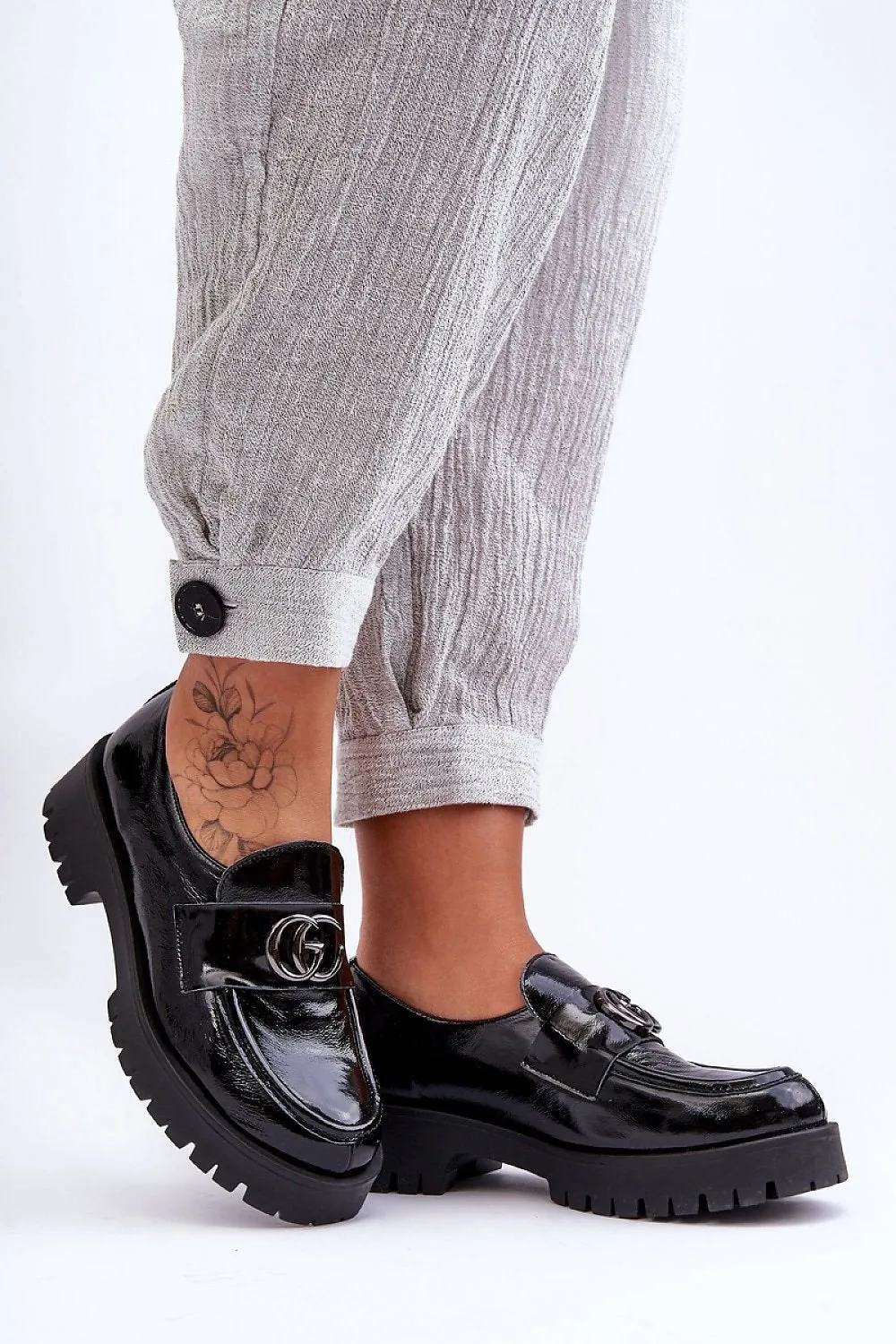 Heeled low shoes
