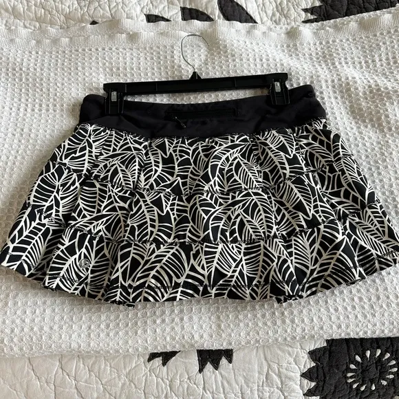 Lululemon Pace Rival Tennis Skirt - Size 6