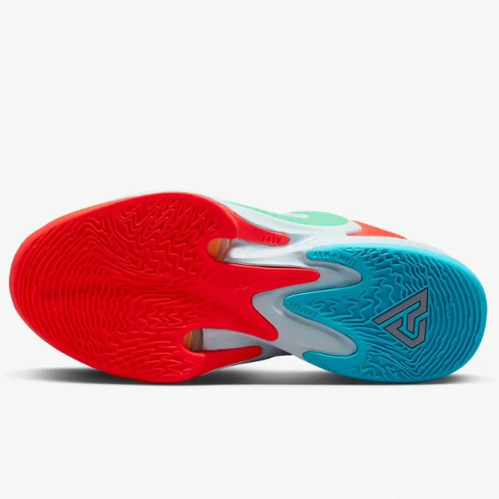 Nike mens Zoom Freak 4