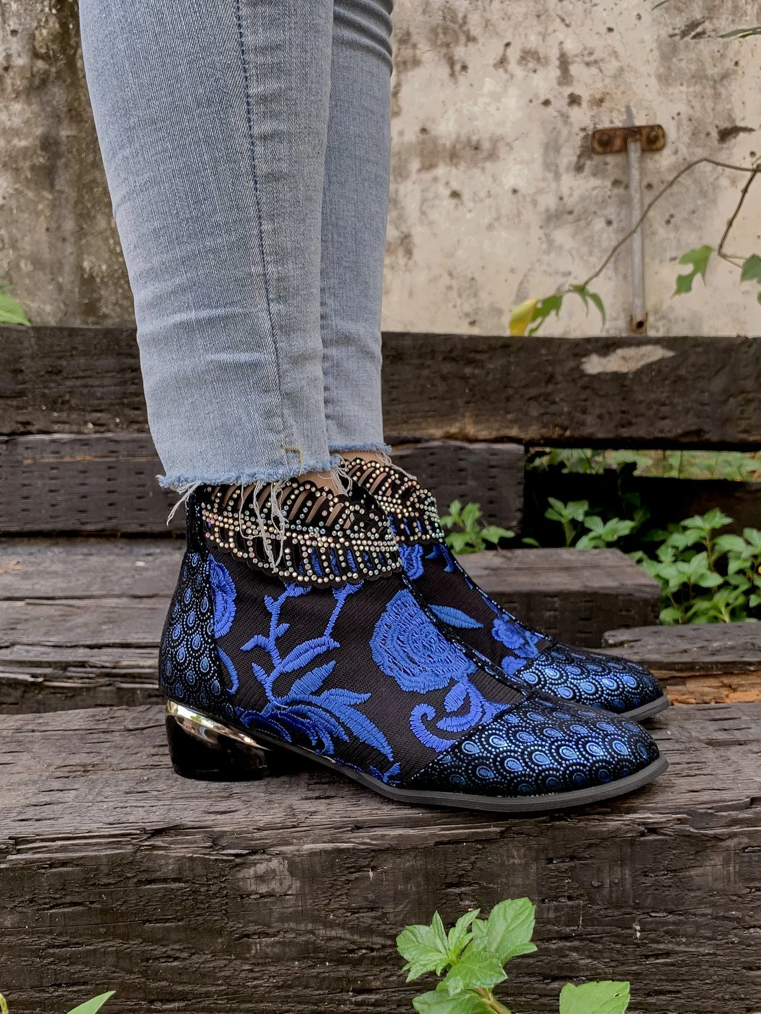 Rhinestone Ankle Floral-Embroidered Boot - Blue