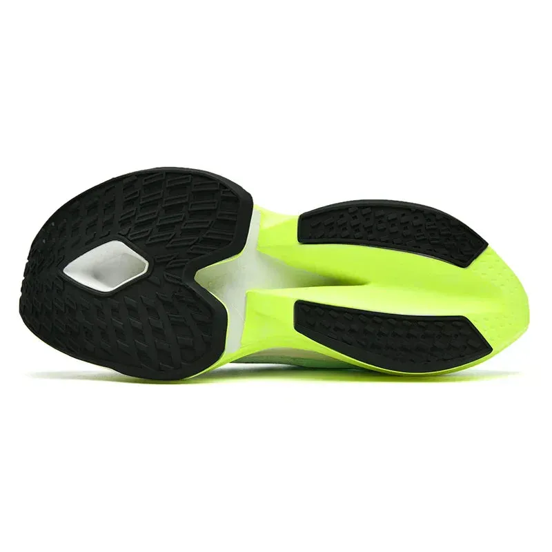Stride Air | Lightweight Running Shoes with Airflow Tech – Built for Speed & Agility